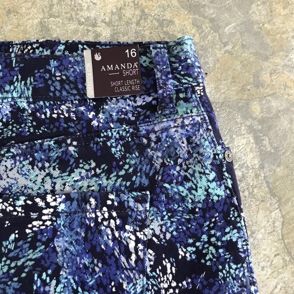 Gloria Vanderbilt Shorts, Blue Speckled, 16, NWT - Picture 4 of 11